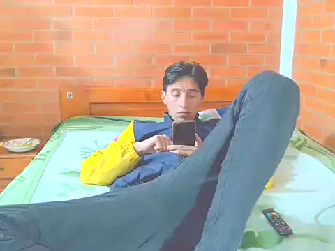 johan70sexy online show from February 2026 11:42:02 PM