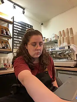 cinnabon  online show from October 2025 03:21:02 PM