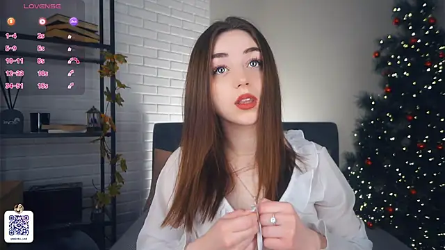 LindaFarmer online show from December 2024 04:33:02 AM