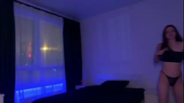 Riasha online show from November 2025 08:30:02 PM