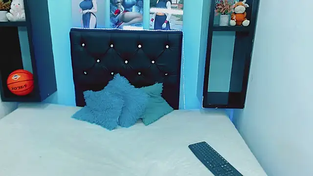 antonela xxx online show from October 2025 07:08:01 PM