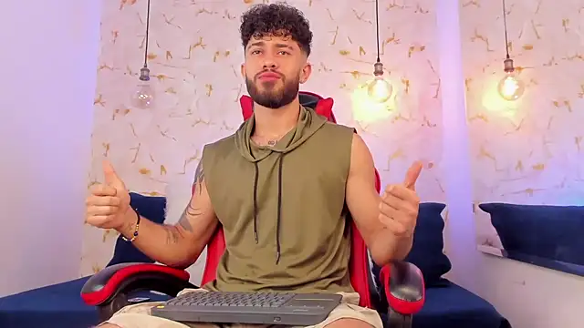 Snapshot of rikkostuff chatting on September 2025 11:20:02 AM rikkostuff online show from September 2025 11:20:02 AM