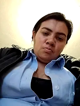 naughty-sharlot online show from December 2024 08:47:02 PM