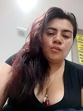 naughty-sharlot online show from January 2025 09:20:02 PM