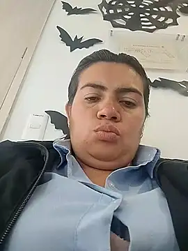 naughty-sharlot online show from October 2025 03:13:02 PM