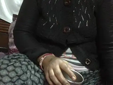 Snapshot of Tameesh_sexy_mistress chatting on December 2024 03:25:02 AM Tameesh sexy mistress online show from December 2024 03:25:02 AM