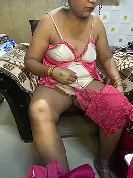 Snapshot of Tameesh_sexy_mistress chatting on June 2026 04:28:01 PM Tameesh sexy mistress online show from June 2026 04:28:01 PM