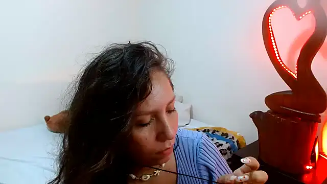 naihroby online show from December 2024 03:58:01 AM