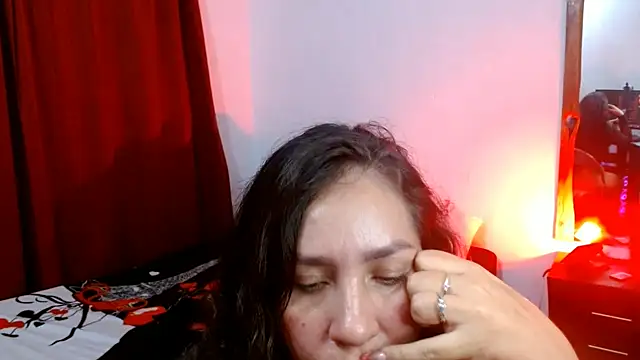 naihroby online show from February 2025 06:31:01 AM