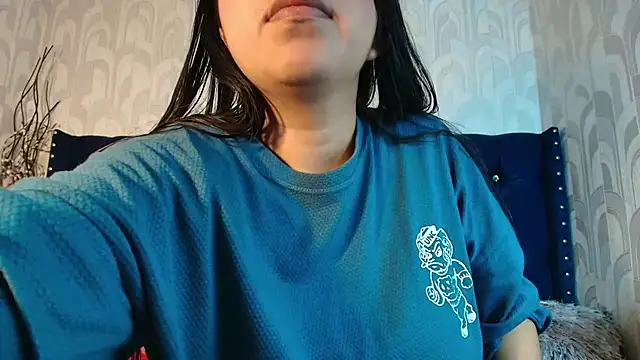 CarolineBrunx online show from February 2026 06:06:02 AM