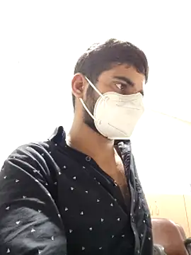 Ishan003 online show from December 2024 04:47:02 PM