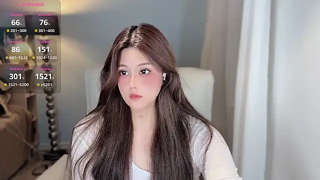 Snapshot of Strawberrybabyy1 chatting on December 2024 05:00:01 PM Strawberrybabyy1 online show from December 2024 05:00:01 PM