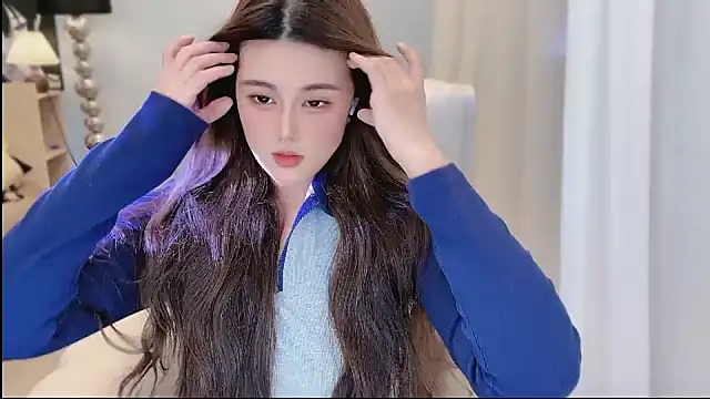 Snapshot of Strawberrybabyy1 chatting on December 2024 04:57:02 PM Strawberrybabyy1 online show from December 2024 04:57:02 PM