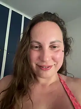 Snapshot of Yanacool007 chatting on May 2026 12:01:01 PM Yanacool007 online show from May 2026 12:01:01 PM