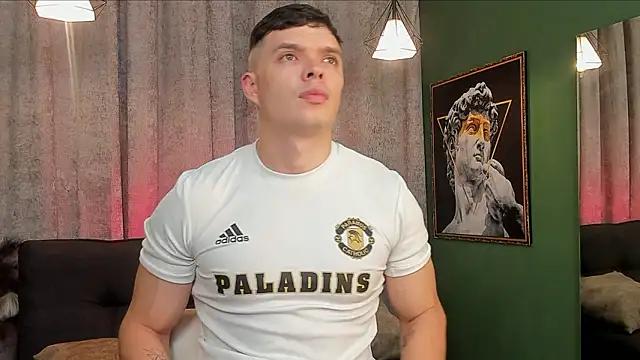 Jake Tylerr  online show from February 2026 09:31:02 PM