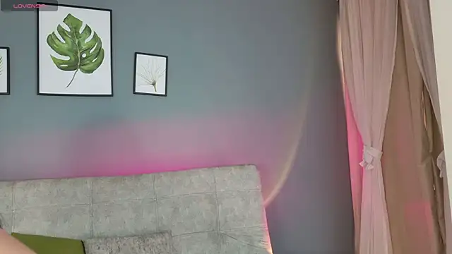 miaa lux online show from April 2026 01:26:01 PM