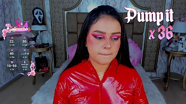 SoffiQueen online show from October 2025 08:46:02 PM