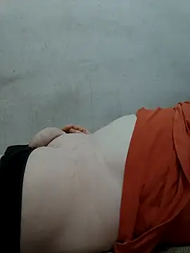 mohnis76 online show from April 2026 09:50:02 PM