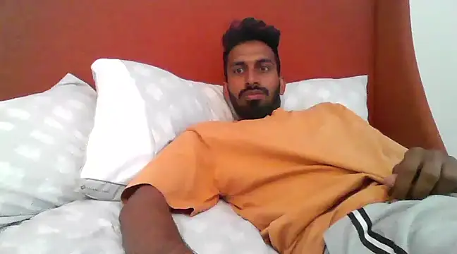 skinny  boy   online show from February 2025 08:15:01 PM