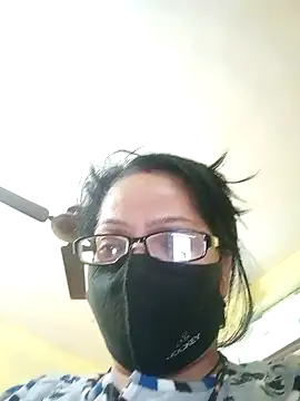 Snapshot of heenage chatting on December 2024 02:58:02 AM heenage online show from December 2024 02:58:02 AM