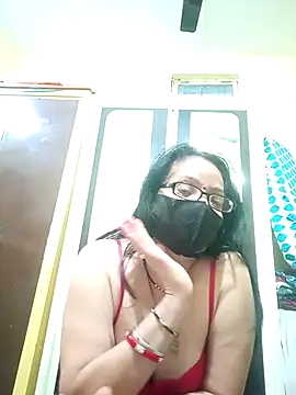 Snapshot of heenage chatting on February 2025 01:15:01 AM heenage online show from February 2025 01:15:01 AM