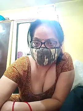 Snapshot of heenage chatting on October 2025 08:01:01 AM heenage online show from October 2025 08:01:01 AM