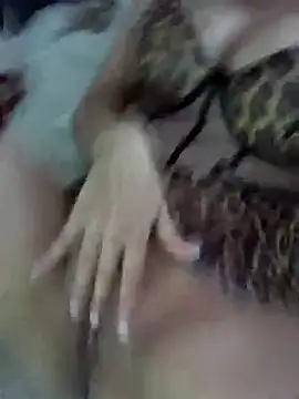 jhulyyy online show from February 2025 07:08:02 PM