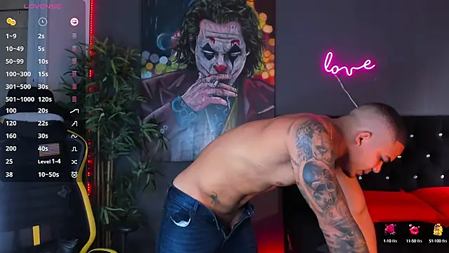 Snapshot of jordan_mayers02 chatting on January 2025 12:04:02 PM jordan mayers02 online show from January 2025 12:04:02 PM