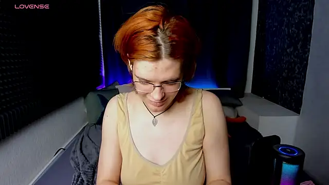 KIKI Krash online show from December 2024 04:53:02 PM