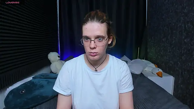 KIKI Krash online show from February 2025 01:15:02 PM