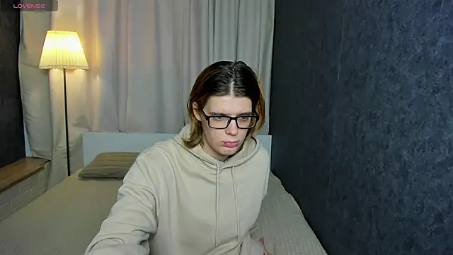 KIKI Krash online show from March 2025 10:22:01 AM