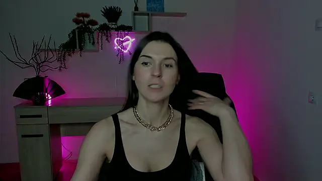 EricaPowers online show from December 2024 11:14:02 AM