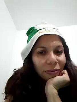 Carliina Soussa online show from December 2024 08:03:02 PM
