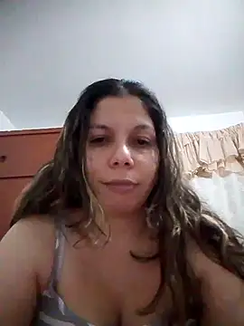 Snapshot of Carliina_Soussa chatting on October 2025 10:28:02 PM Carliina Soussa online show from October 2025 10:28:02 PM