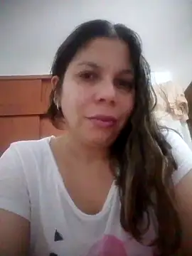 Snapshot of Carliina_Soussa chatting on October 2025 02:31:01 AM Carliina Soussa online show from October 2025 02:31:01 AM
