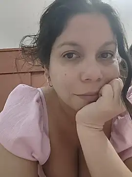 Snapshot of Carliina_Soussa chatting on July 2026 10:36:01 PM Carliina Soussa online show from July 2026 10:36:01 PM