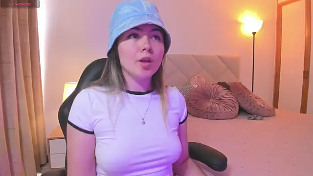 Lau Bee online show from March 2025 02:37:02 PM