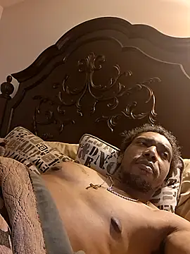 bigboytoy912 online show from March 2026 12:49:01 AM