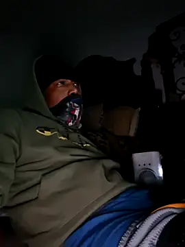 bigboytoy912 online show from April 2026 05:23:01 AM