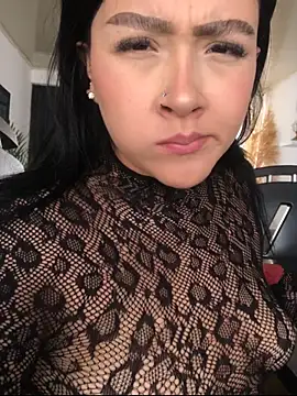 Abigail Cowen online show from October 2025 04:16:02 PM