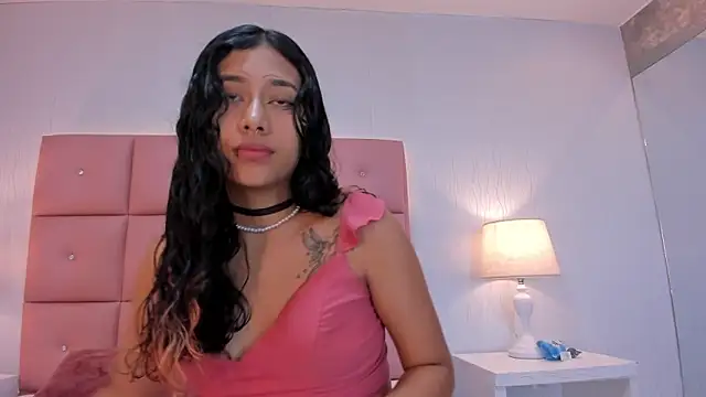 laura smith33 online show from March 2025 02:34:01 PM