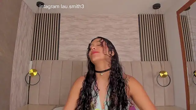 laura smith33 online show from September 2025 03:46:01 PM