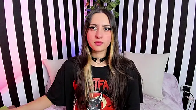 liz goth online show from April 2026 02:01:02 PM