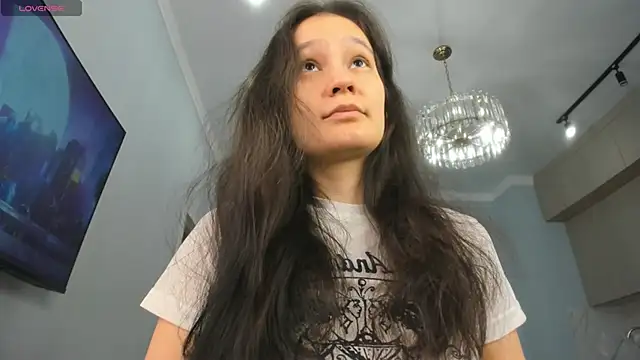 miss shine online show from January 2025 04:03:01 AM
