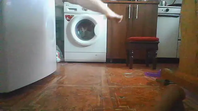 Snapshot of MikaKors chatting on February 2025 09:45:02 AM MikaKors online show from February 2025 09:45:02 AM