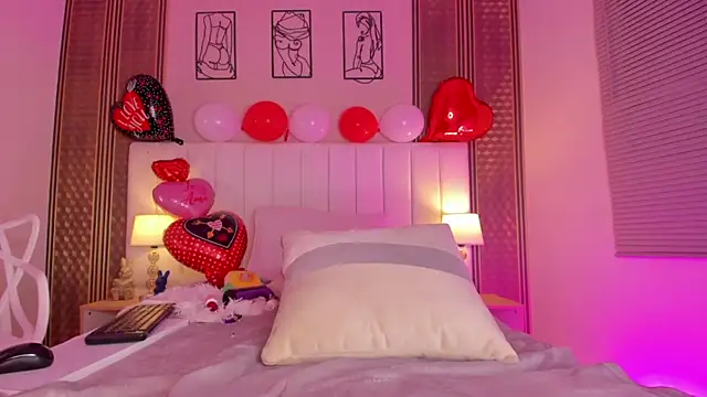 zoe sky  online show from September 2025 11:50:01 PM