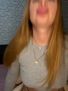 Tatti-Go online show from October 2025 03:18:01 PM