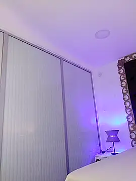 Adel Nesbiit online show from February 2026 11:22:02 AM