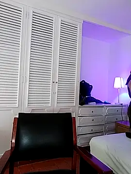 Adel Nesbiit online show from March 2026 07:43:02 PM