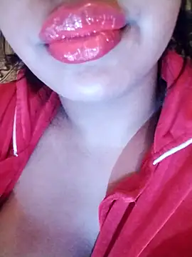 SosoDaloaa online show from March 2025 02:42:02 AM